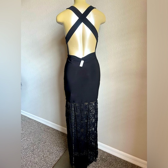 Windsor Dresses & Skirts - Windsor Black Dress Large